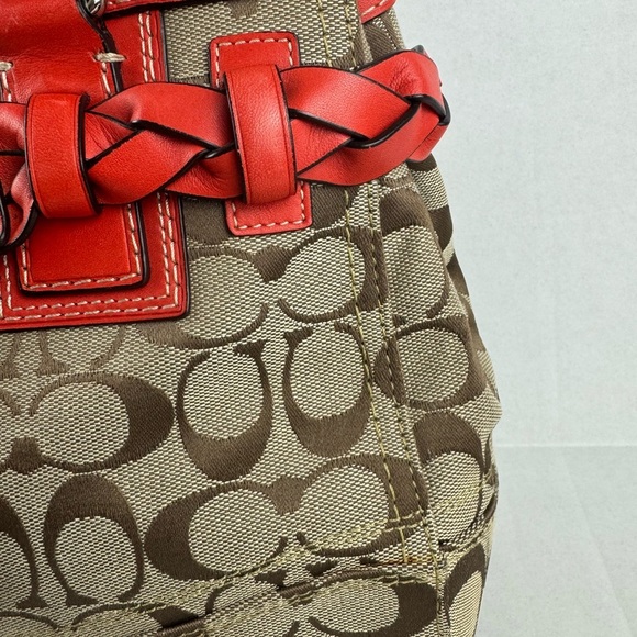 Coach Hampton Signature Canvas Leather Handbag Medium Size. - Picture 5 of 17
